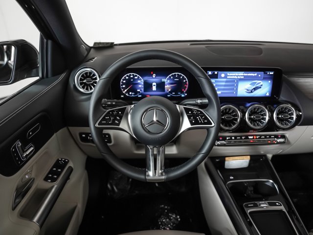 2025 Mercedes-Benz GLA 250 