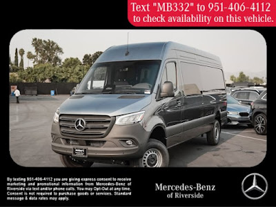 2025 Mercedes-Benz Sprinter Crew Van